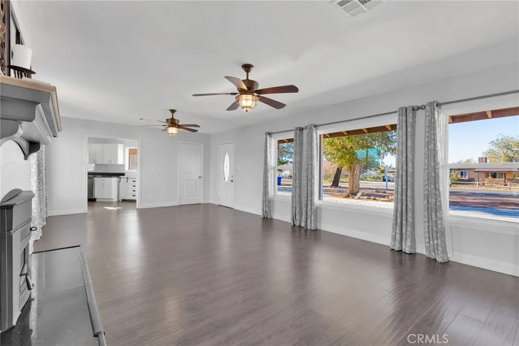 Additional image 15 of 14573 Gayhead Rd, Apple Valley, CA 92307