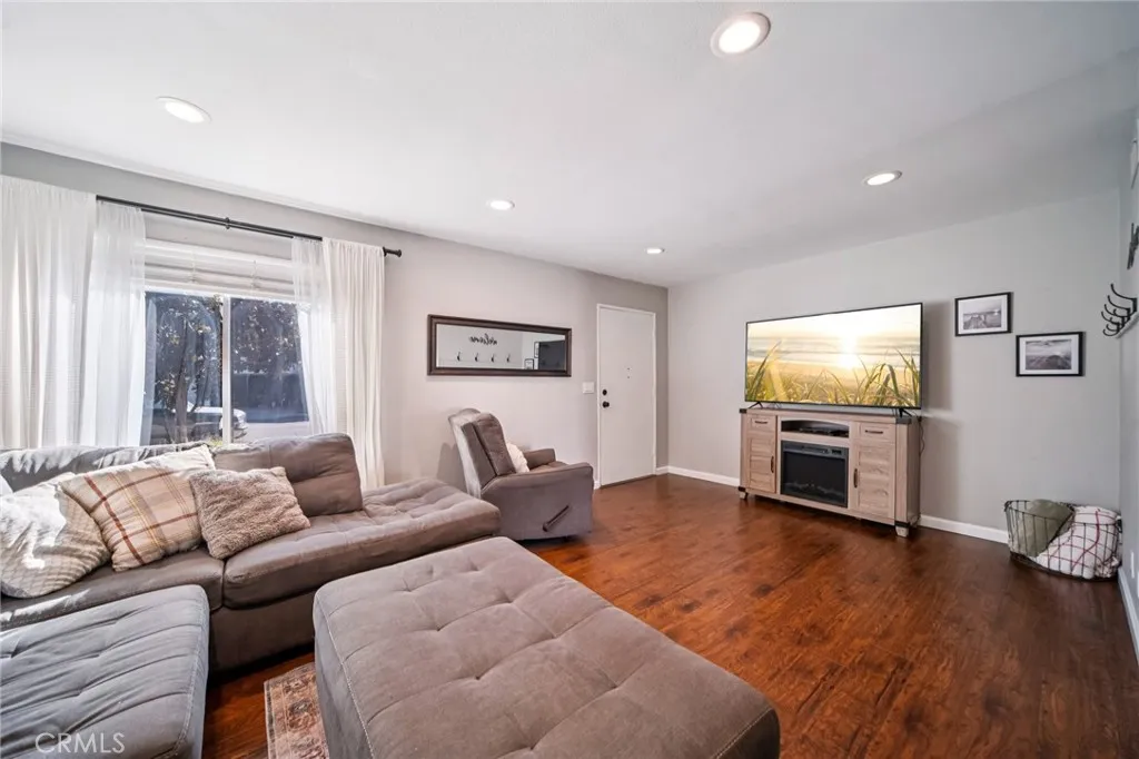 Additional image 4 of 18972 E Appletree Ln, Orange, CA 92869