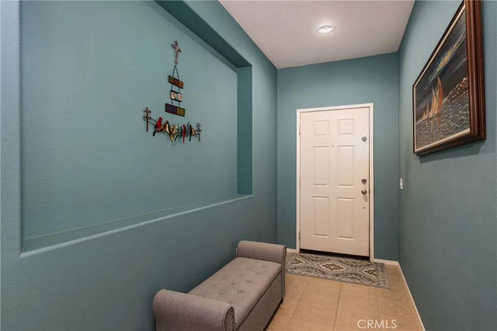 Additional image 4 of 933 Driftwood Cir, Banning, CA 92220