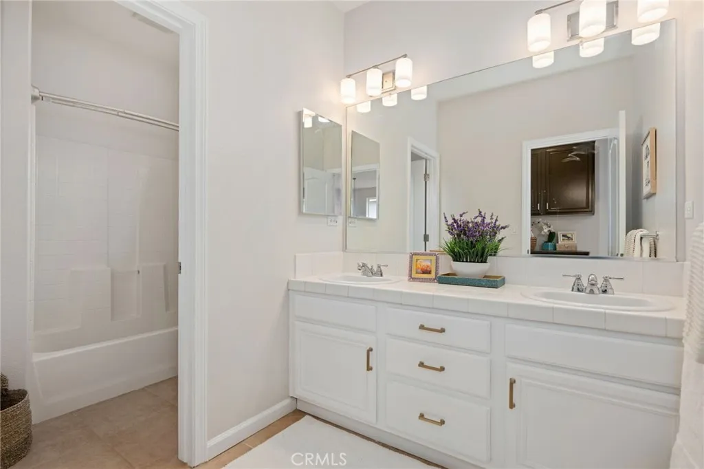 Additional image 51 of 9 Chamiso Dr, Los Alamos, CA 93440