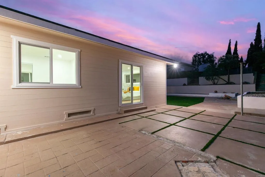 Additional image 147 of 3840 Tomahawk Lane, San Diego, CA 92117