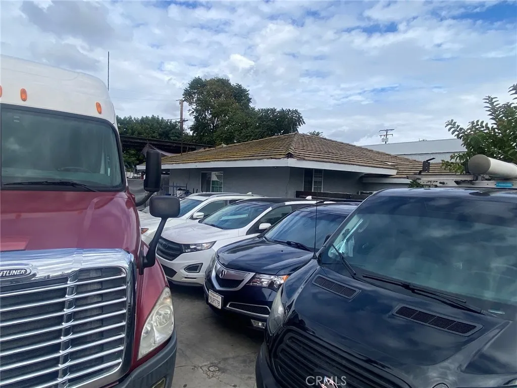 Additional image 12 of 2035 W 15th St, Long Beach, CA 90813