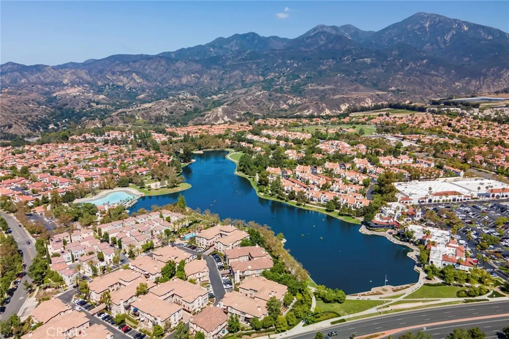 Property image for 6 Dianthus, Rancho Santa Margarita, CA 92688