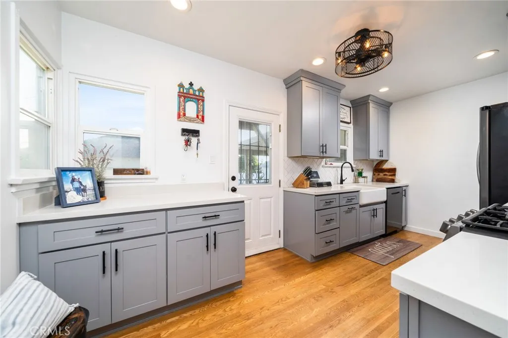 Additional image 10 of 614 E J Street, Ontario, CA 91764