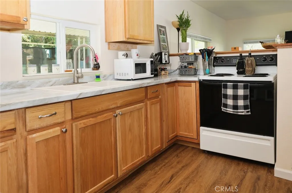 Additional image 38 of 13075 3rd St, Clearlake Oaks, CA 95423