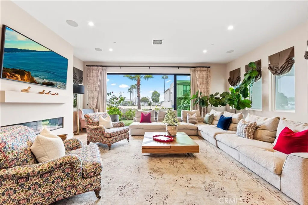 Additional image 8 of 15 Marina Way, Seal Beach, CA 90740