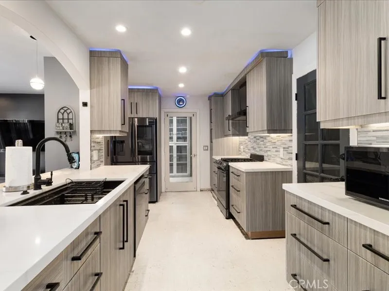 Additional image 83 of 22857 Windom, West Hills, CA 91307