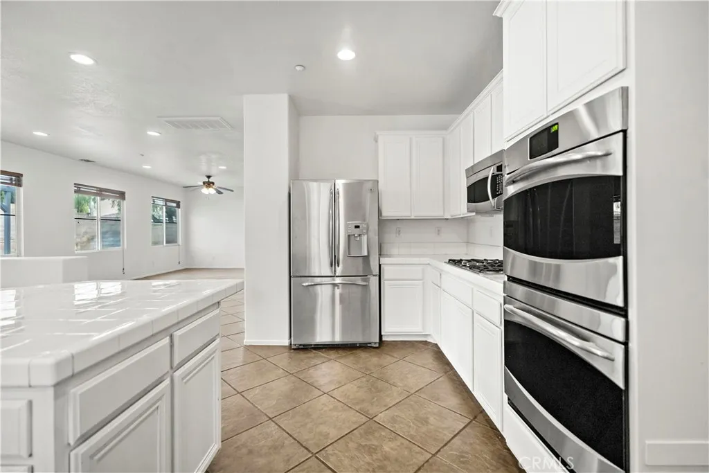 Additional image 60 of 16198 Lake Padden Ln, Fontana, CA 92336