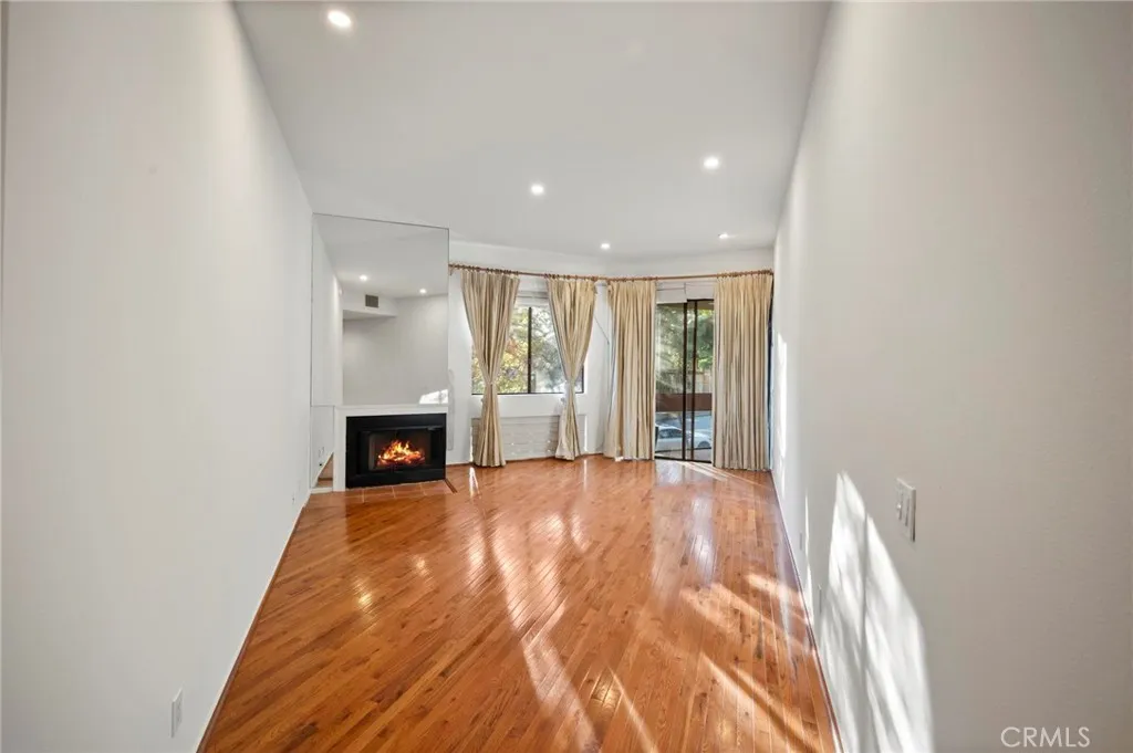 Additional image 46 of 750 S Bundy Dr Unit 108, Los Angeles, CA 90049