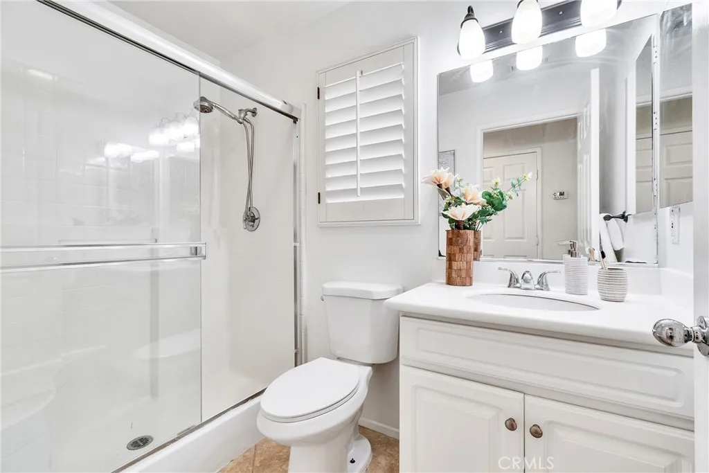 Additional image 36 of 57 Waterman, Irvine, CA 92602