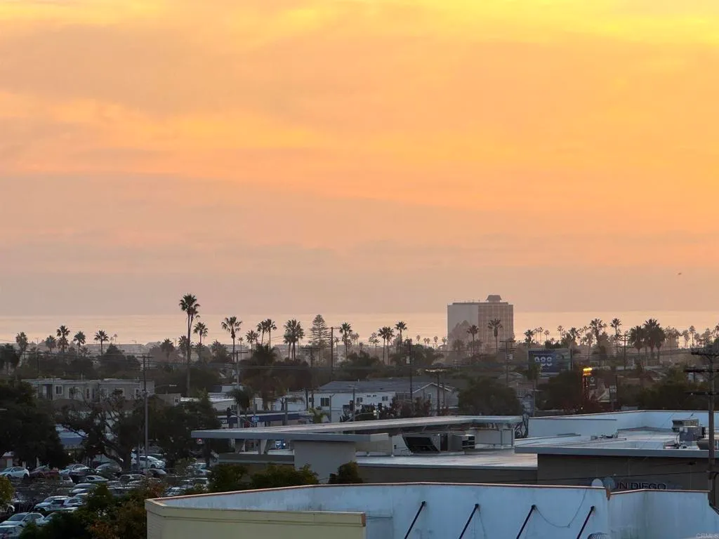 Additional image 21 of 1775 Diamond Street Unit 330, San Diego, CA 92109