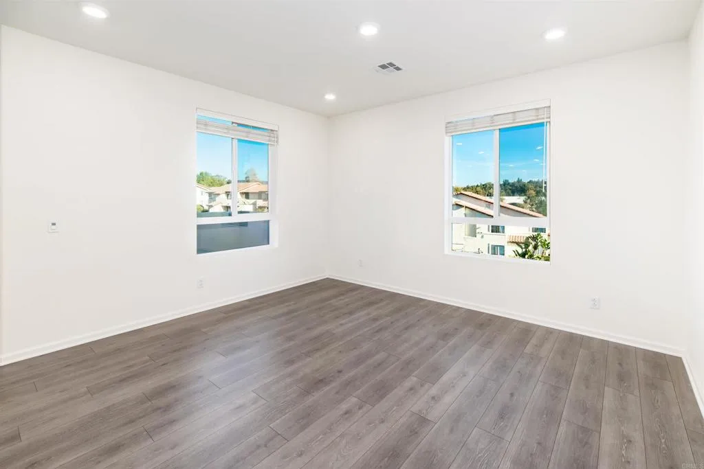 Additional image 14 of 953 Radcliffe Trail, Vista, CA 92081