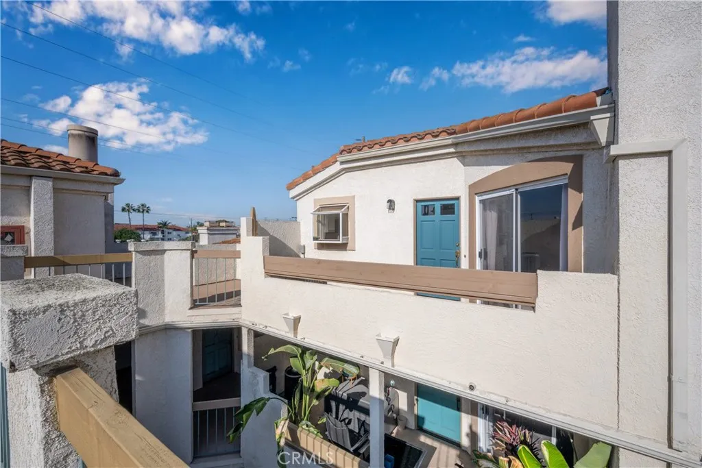 Additional image 5 of 3605 E Anaheim St Unit 407, Long Beach, CA 90804