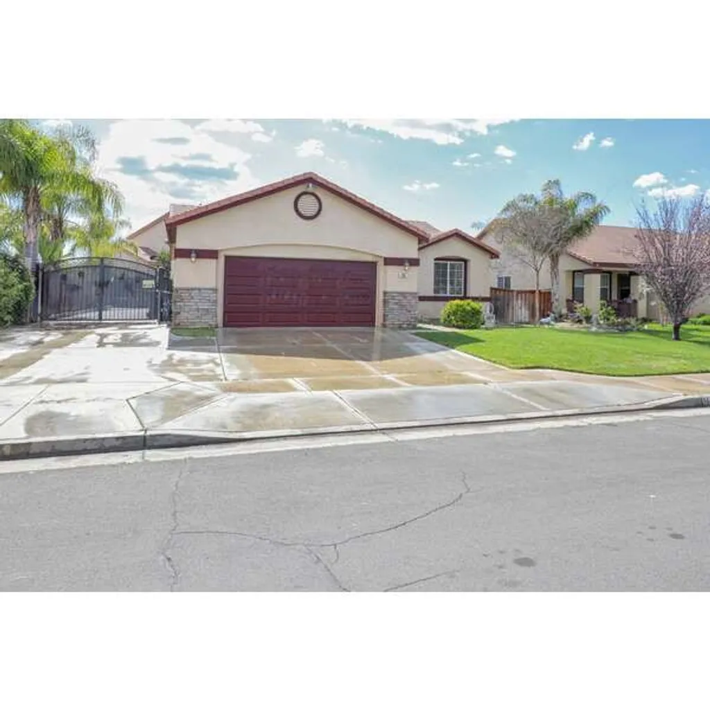 868 Peaceful Ln, San Jacinto, CA 92582 photo 3