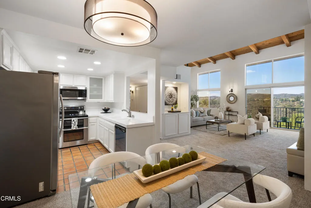 Additional image 61 of 2385 Roscomare Road Unit F8, Bel Air, CA 90077