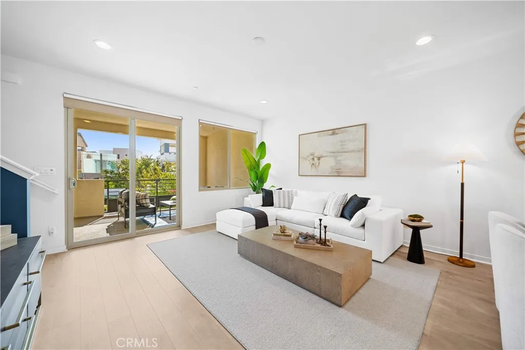 Additional image 62 of 115 Episode, Irvine, CA 92618