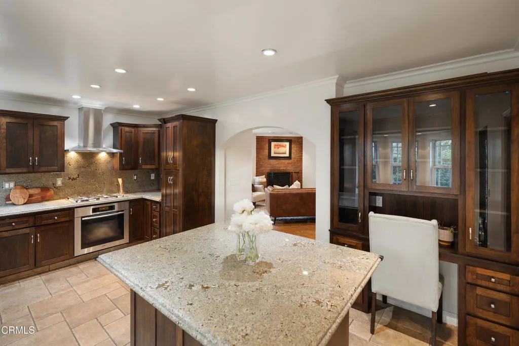 Additional image 13 of 941 Chehalem Road, La Canada Flintridge, CA 91011