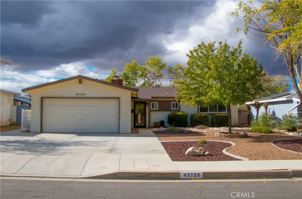 Additional image 7 of 43729 Hardwood Ave, Lancaster, CA 93534