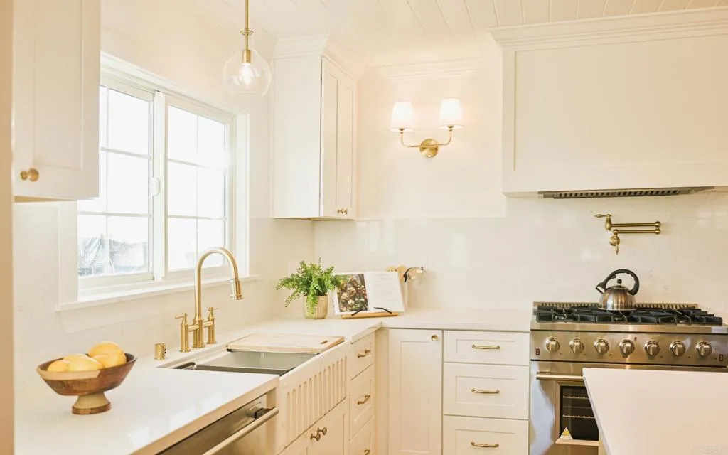 Additional image 14 of 1045 Tarento Drive, San Diego, CA 92107