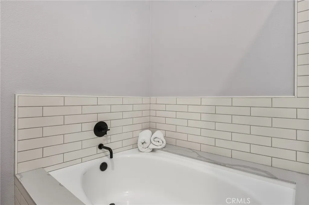 Additional image 45 of 19451 Pompano Ln Unit 104, Huntington Beach, CA 92648