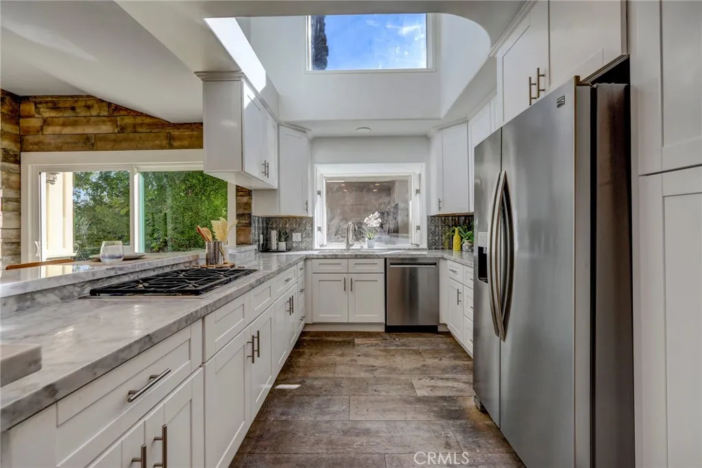 Additional image 12 of 11771 Laurelwood, Studio City, CA 91604