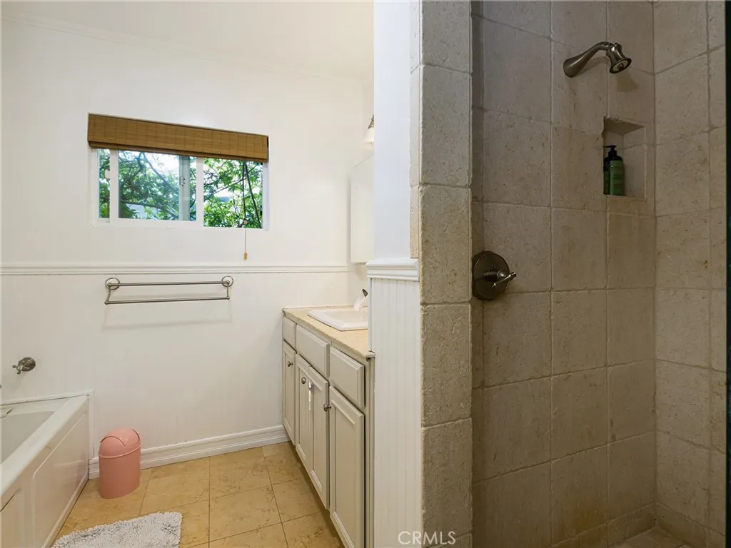 Additional image 21 of 12509 Manor Drive, Hawthorne, CA 90250