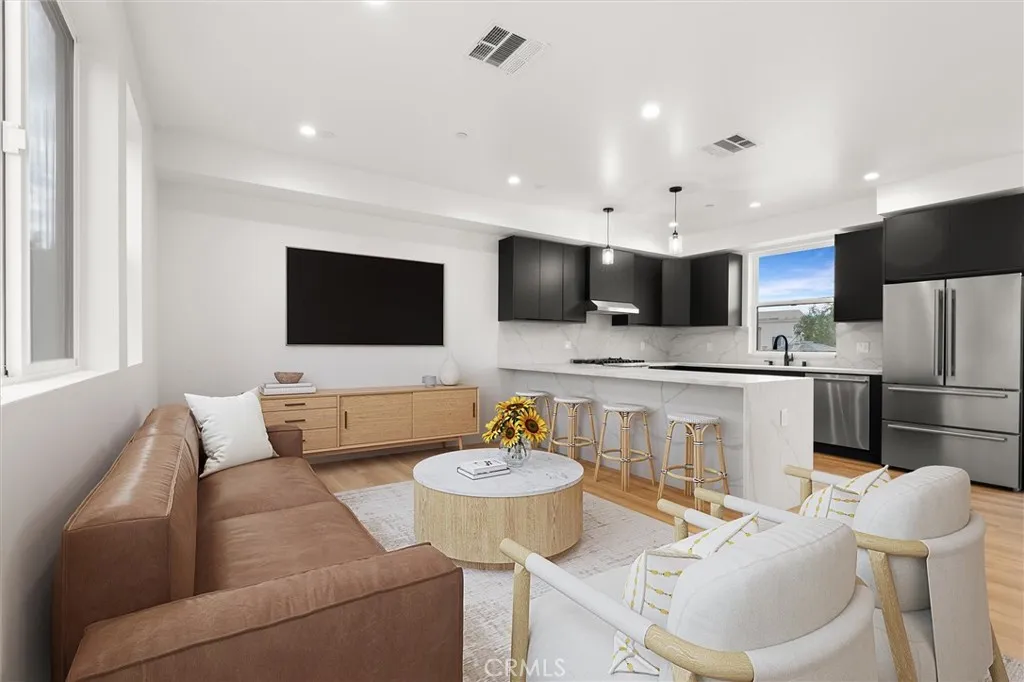 Additional image 34 of 11410 W Calvert Street, North Hollywood, CA 91606