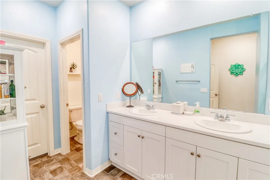 Additional image 32 of 16540 Wyndham Lane Unit 10, Fontana, CA 92336