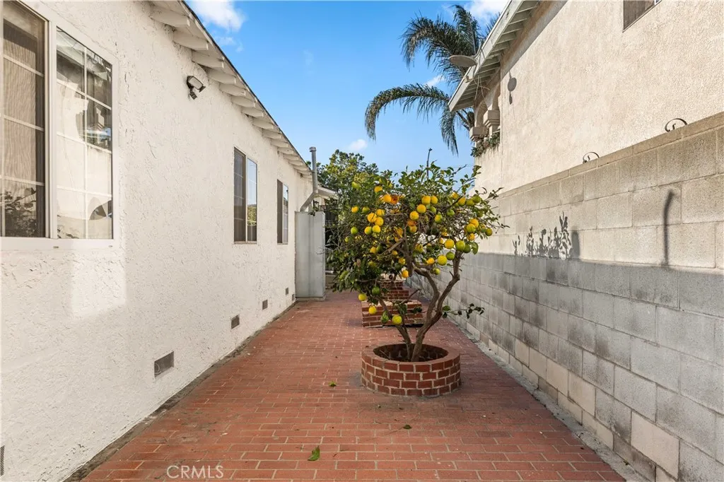 Additional image 91 of 2186 Lime Avenue, Long Beach, CA 90806