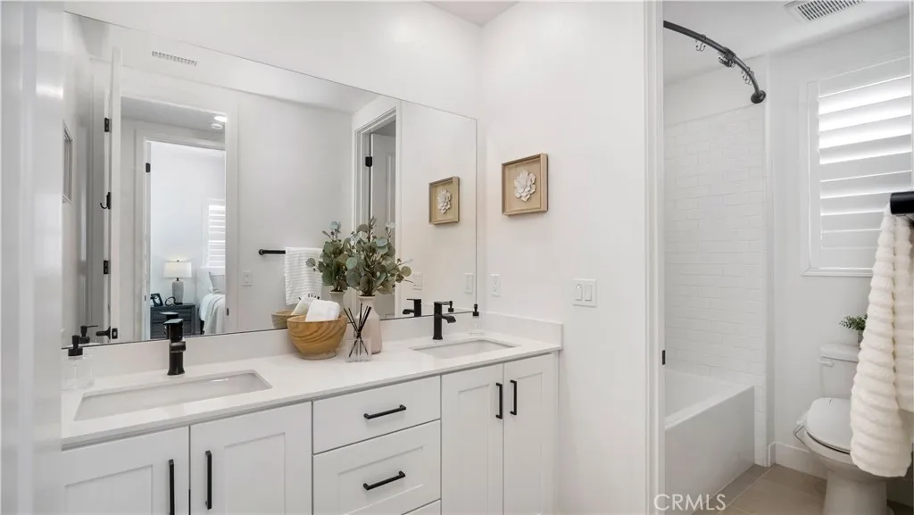 Additional image 96 of 138 Yugen, Irvine, CA 92618