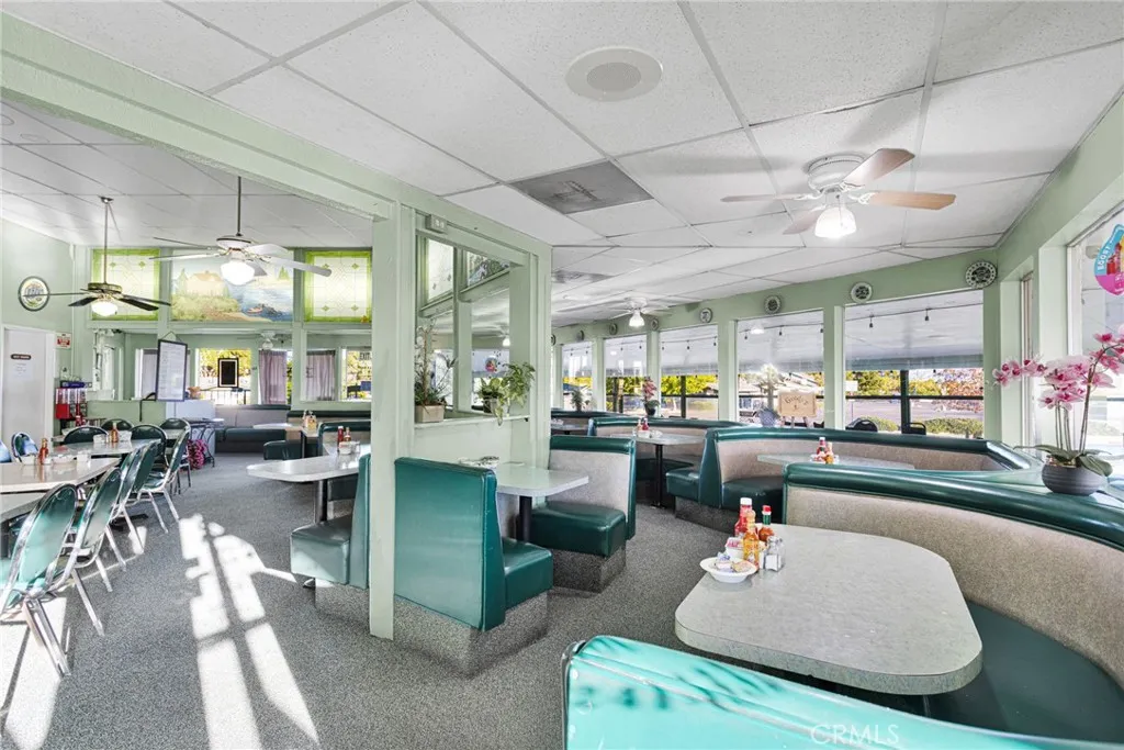 Additional image 11 of 14096 Green Tree Boulevard, Victorville, CA 92395