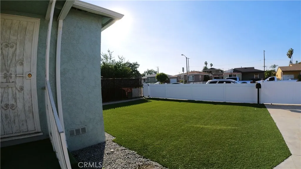 Additional image 67 of 1808 N Grape Ave, Compton, CA 90222