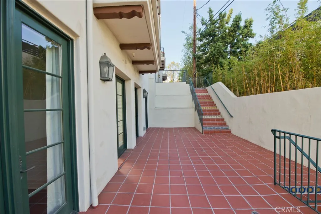 Additional image 20 of 558 Hillgreen Drive Unit 207, Beverly Hills, CA 90212