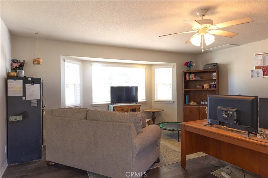 Additional image 72 of 15078 Cactus St, Hesperia, CA 92345