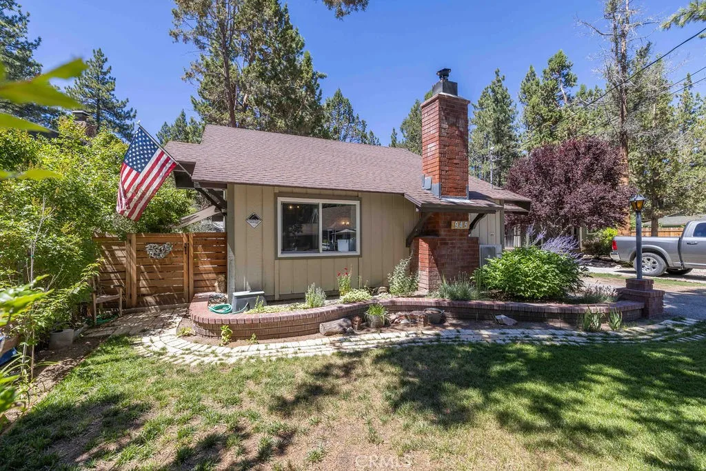 Additional image 83 of 945 Tinker Bell Avenue, Big Bear City, CA 92314