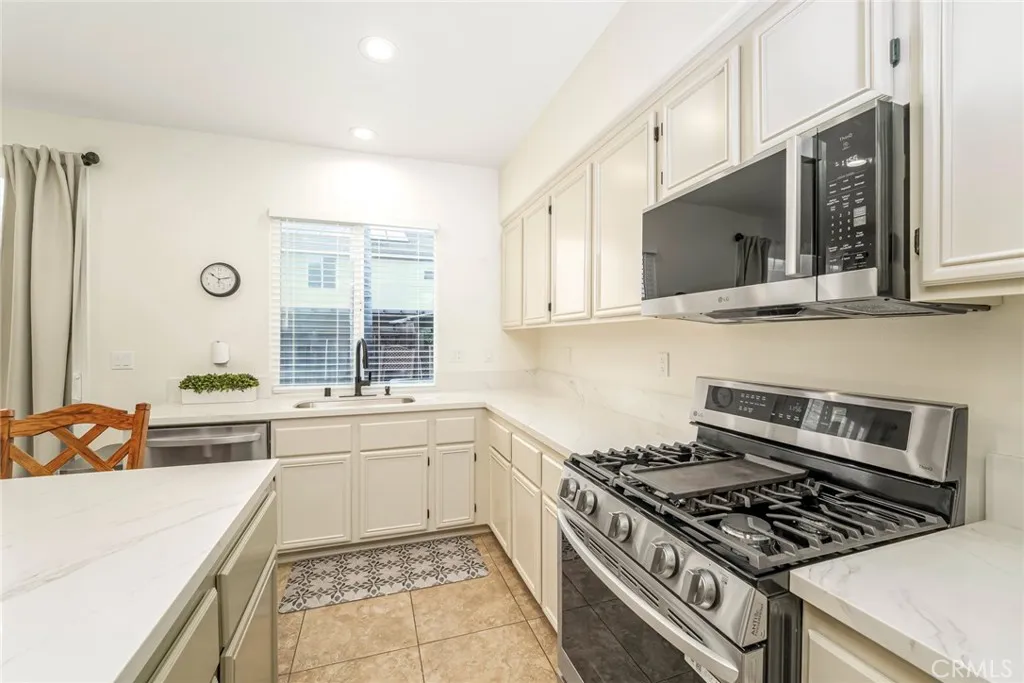 Additional image 21 of 476 Peregrine Ln, San Jacinto, CA 92582