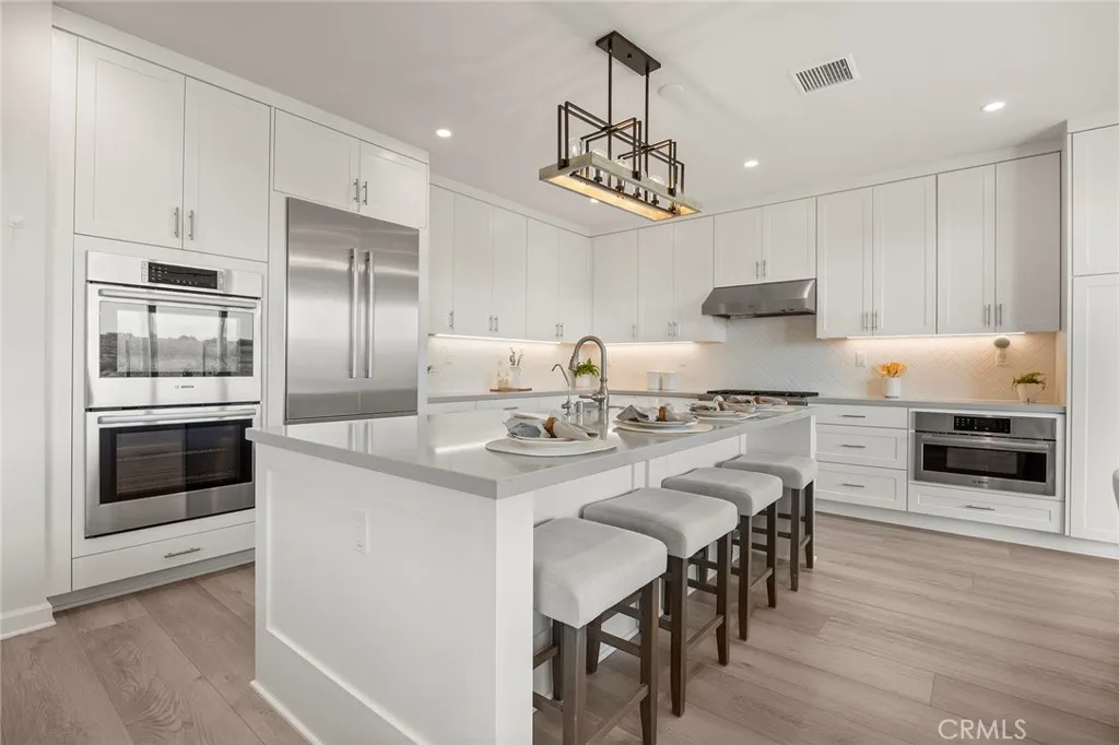 Additional image 59 of 208 Canterbury, Irvine, CA 92618