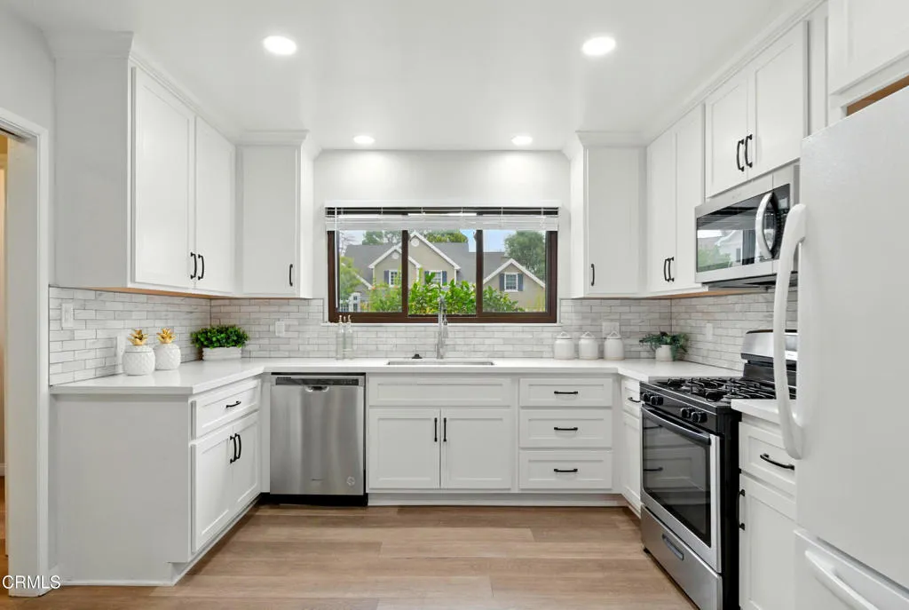 Additional image 11 of 5123 Caroli Lane, La Canada Flintridge, CA 91011