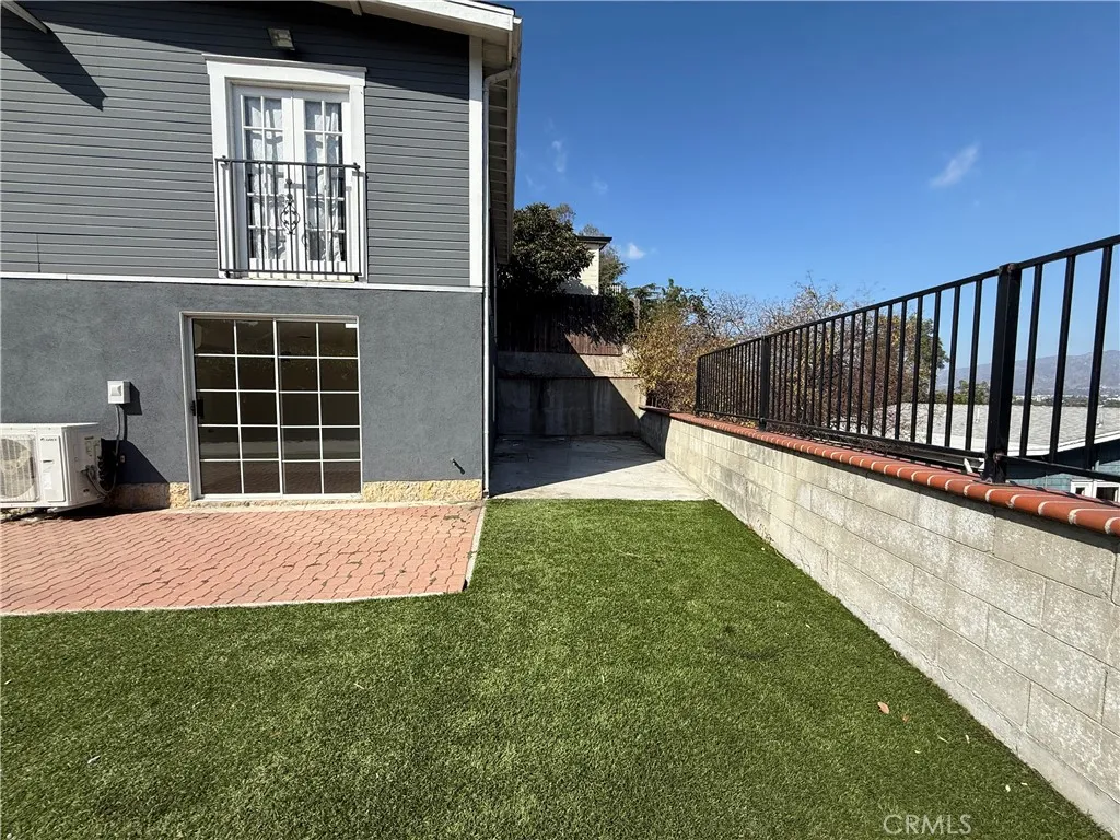Additional image 12 of 2586 Lake View, Los Angeles, CA 90039