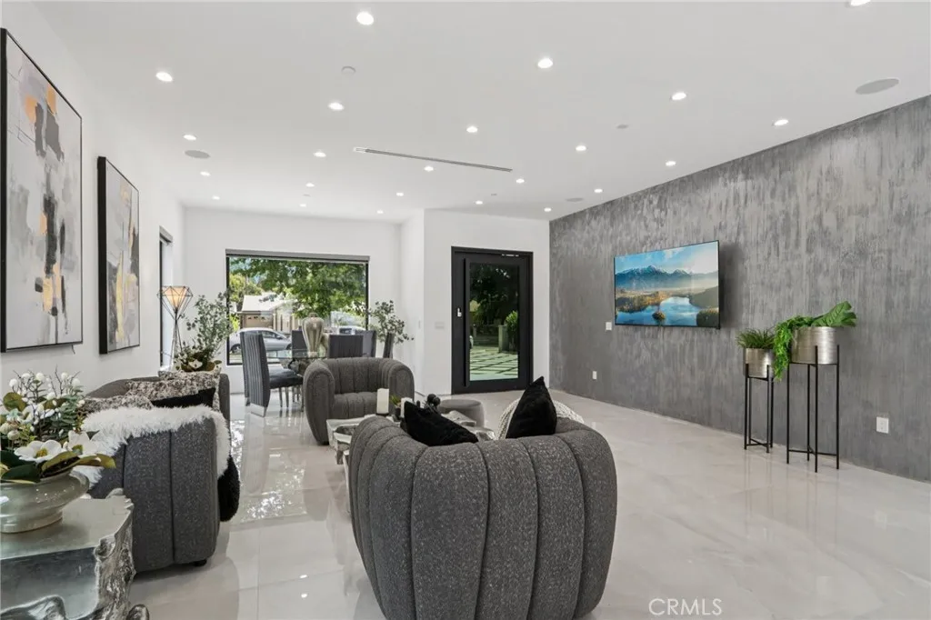 Additional image 10 of 2227 N Lamer Street, Burbank, CA 91504