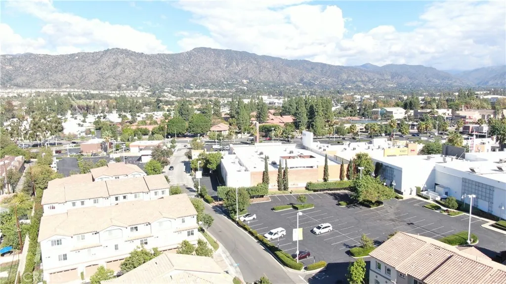 337 N Fenimore, Azusa, CA 91702