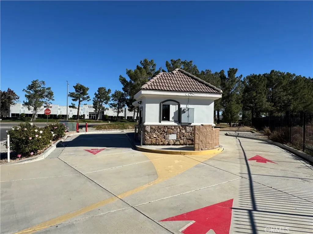 Additional image 10 of 230 Federal Drive, Lancaster, CA 93535