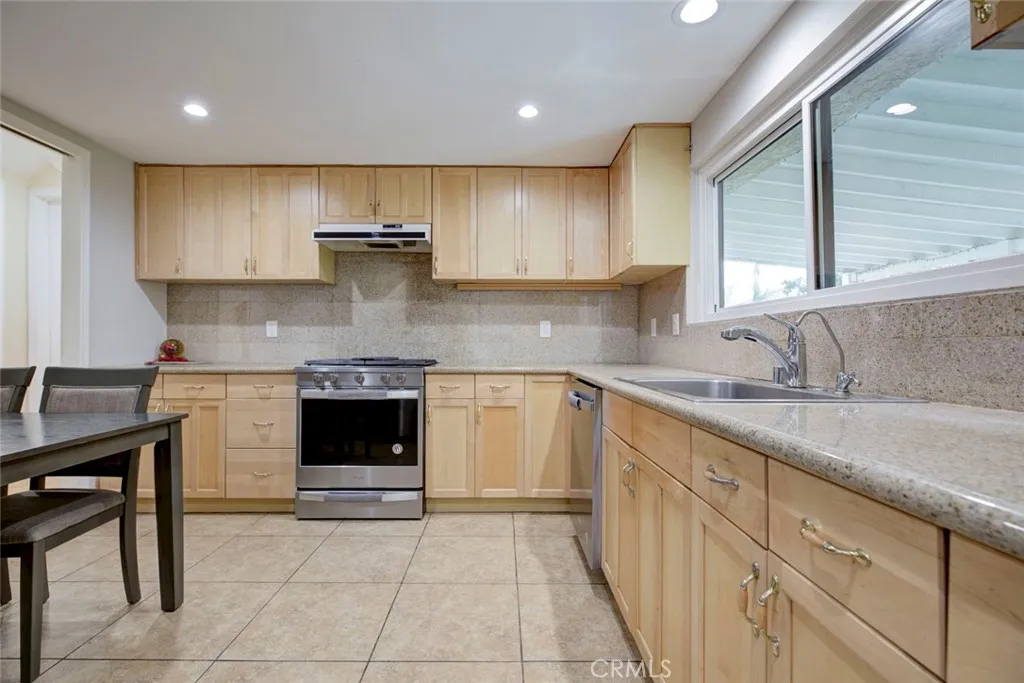 Additional image 12 of 20442 Runnymede, Winnetka, CA 91306