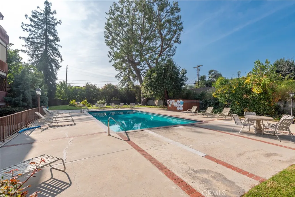 Additional image 23 of 5115 Kester Unit 202, Sherman Oaks, CA 91403