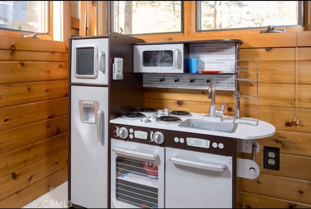 Additional image 73 of 40264 Bonita Ln, Big Bear Lake, CA 92315