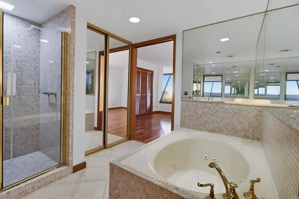 Additional image 39 of 230 W Laurel Street Unit 502, San Diego, CA 92101