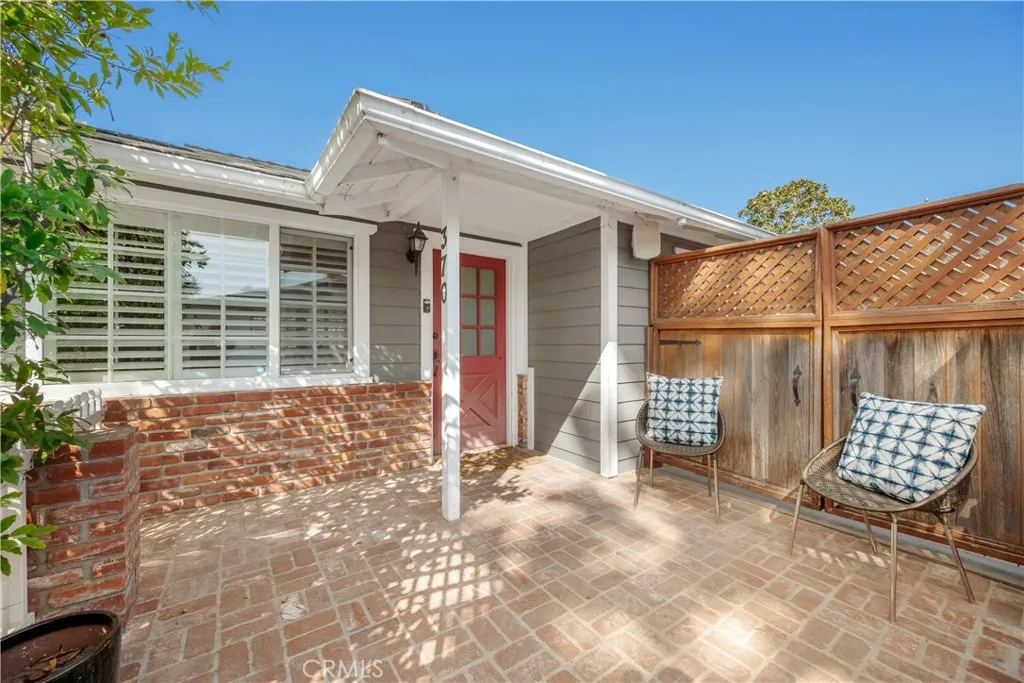 Additional image 4 of 370 E 19th St, Costa Mesa, CA 92627