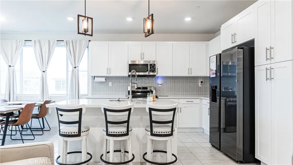 Additional image 5 of 3590 E Peckham Paseo Unit 2, Ontario, CA 91761