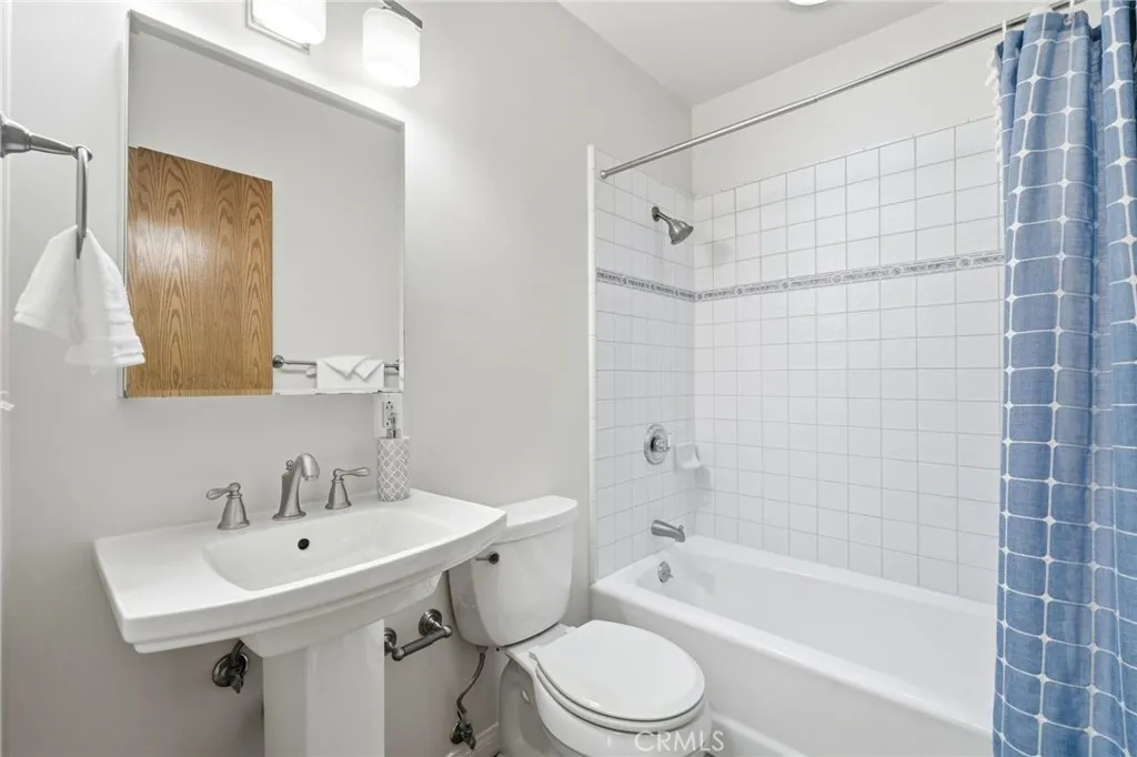 Additional image 12 of 248 S Virginia Ave, Burbank, CA 91506