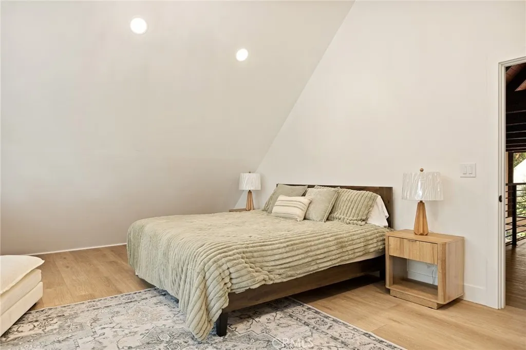 Additional image 82 of 300 Pioneer Rd, Lake Arrowhead, CA 92352